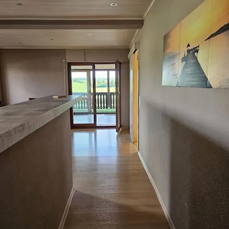 아파트 Ferienwohnung Taunusblick